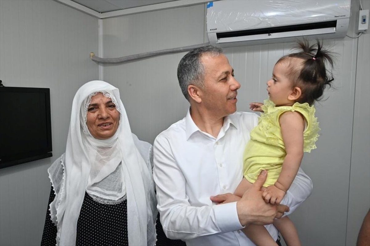 İçişleri Bakanı: Depremlerden etkilenen illere 6 milyar 275 milyon lira kira yardımı yapıldı