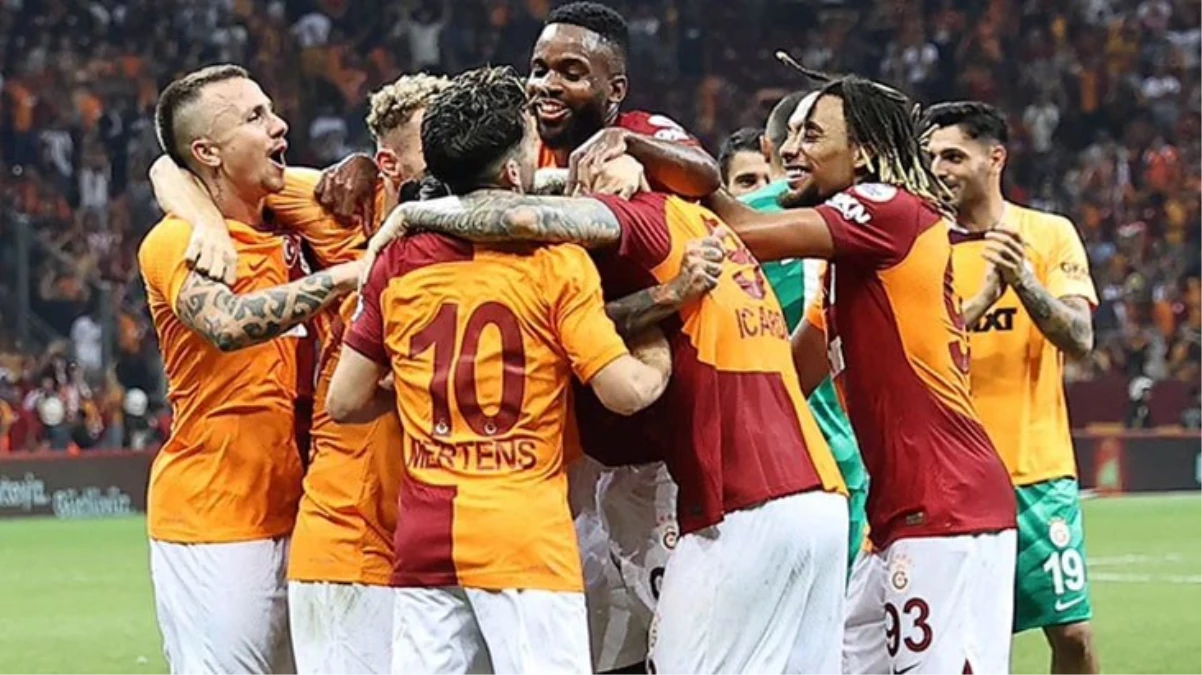 Galatasaray, Molde maçı için kadrosunu UEFA\'ya bildirdi