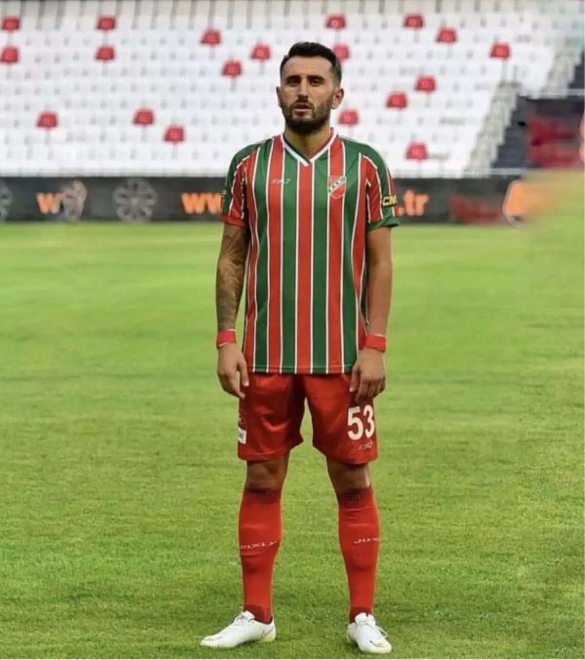 Karşıyaka\'da Ertuğrul Sancaktutan ve Burak Karapınar ile yollar ayrılıyor