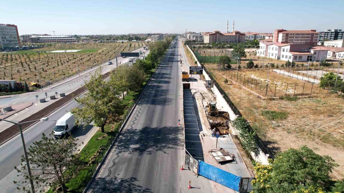 Konya Büyükşehir Belediyesi, Yeni Adana Çevre Yolu Şehir Hastanesi önünde köprülü kavşak yapımına başladı
