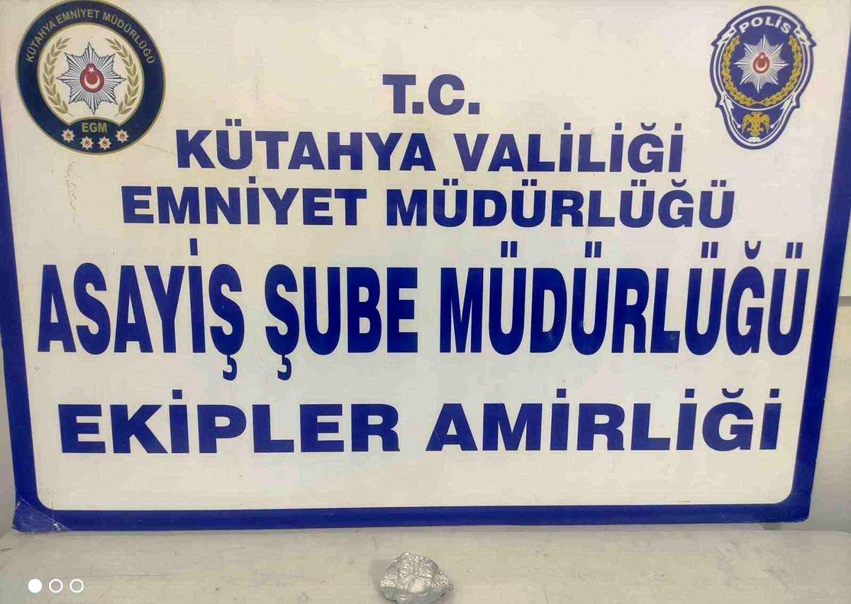 Kütahya\'da 0.53 gram metamfetamin ele geçirildi