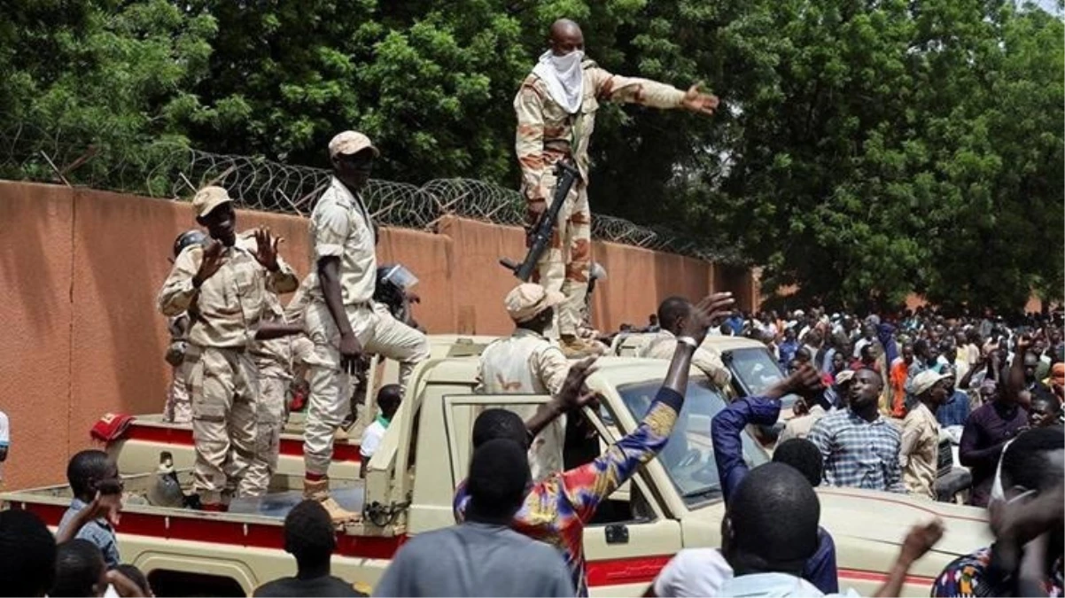 Nijer\'de cunta lideri General Tchiani, ECOWAS ülkelerine resti çekti: Saldırırsanız bu parkta yürüyüş yapmak gibi olmayacak