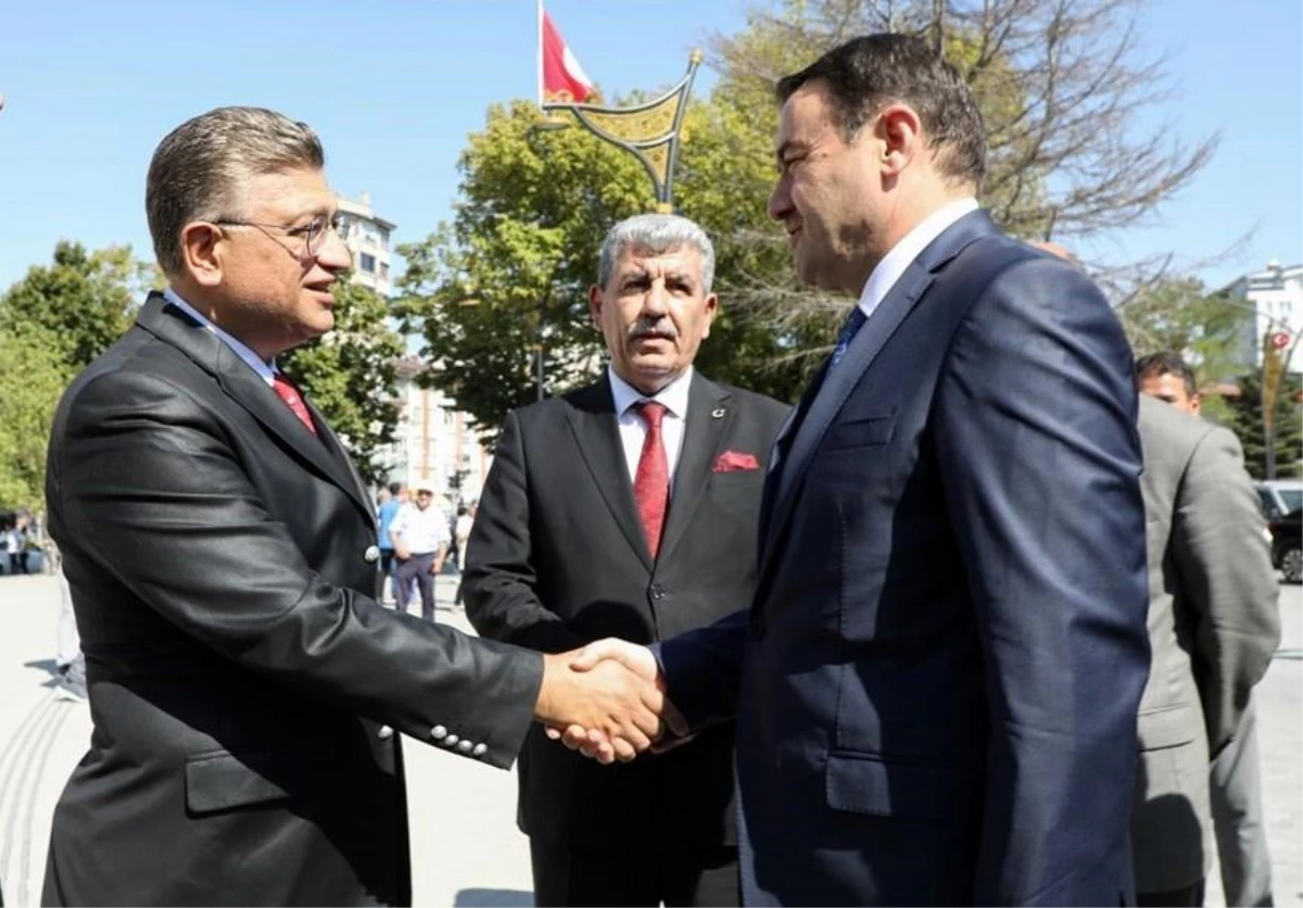 DPÜ Rektörü Prof. Dr. Süleyman Kızıltoprak, Kütahya Valiliği görevini devralan Musa Işın\'ı tebrik etti