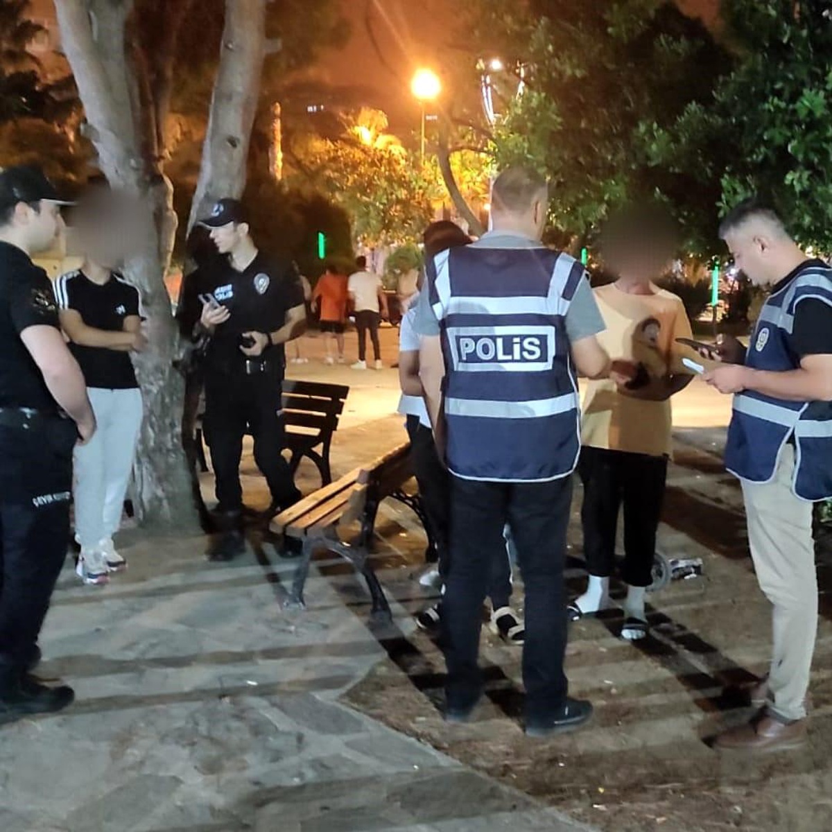 Sinop\'ta yapılan huzur ve güven uygulamasında 1 kişi yakalandı, 73 bin TL para cezası uygulandı