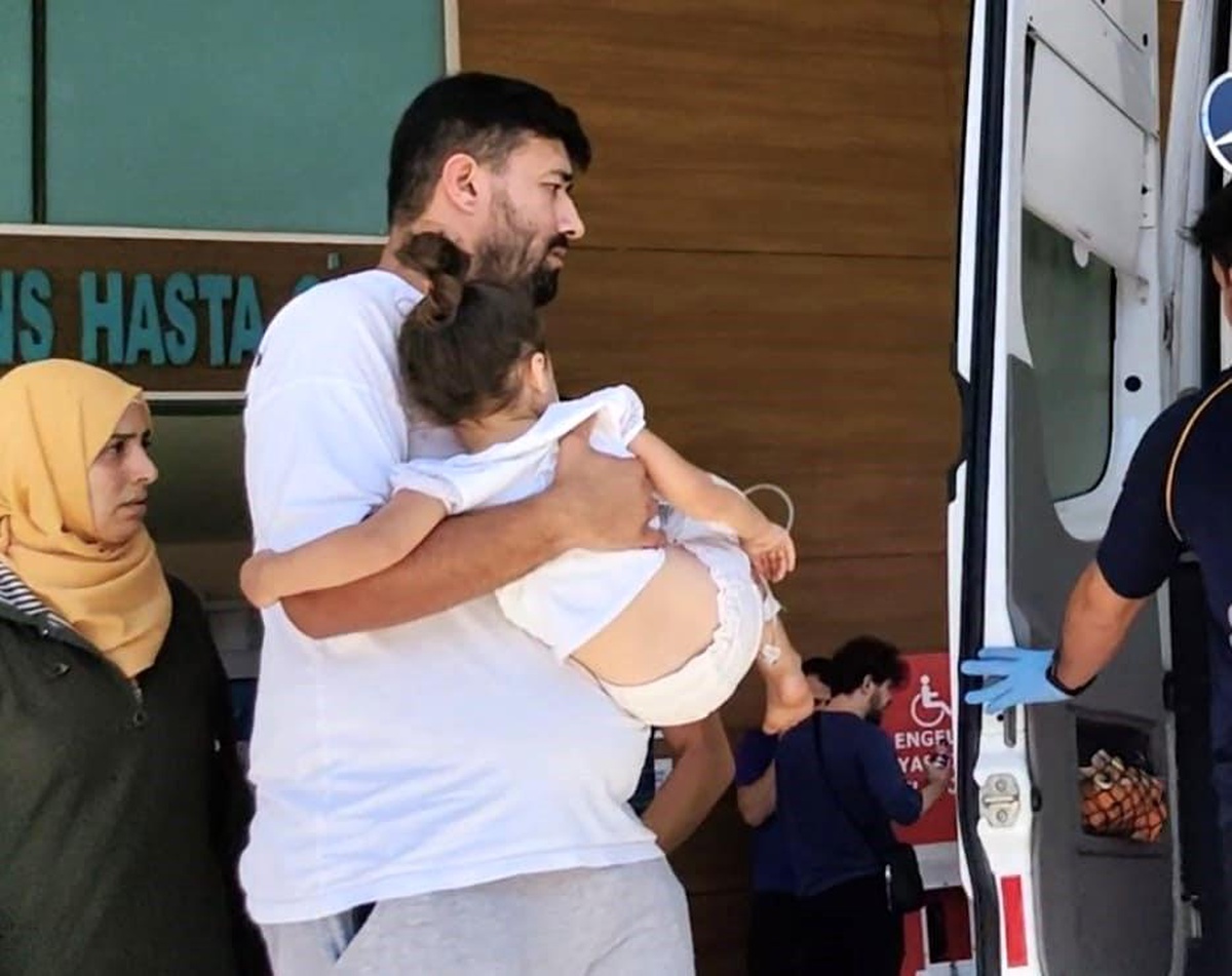 Bursa\'da 3 yaşındaki çocuk, buzdolabında bulunan sirke ruhunu içti