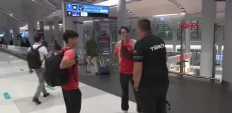 Mete Gazoz ve Okçuluk Milli Takımı Paris'ten döndü