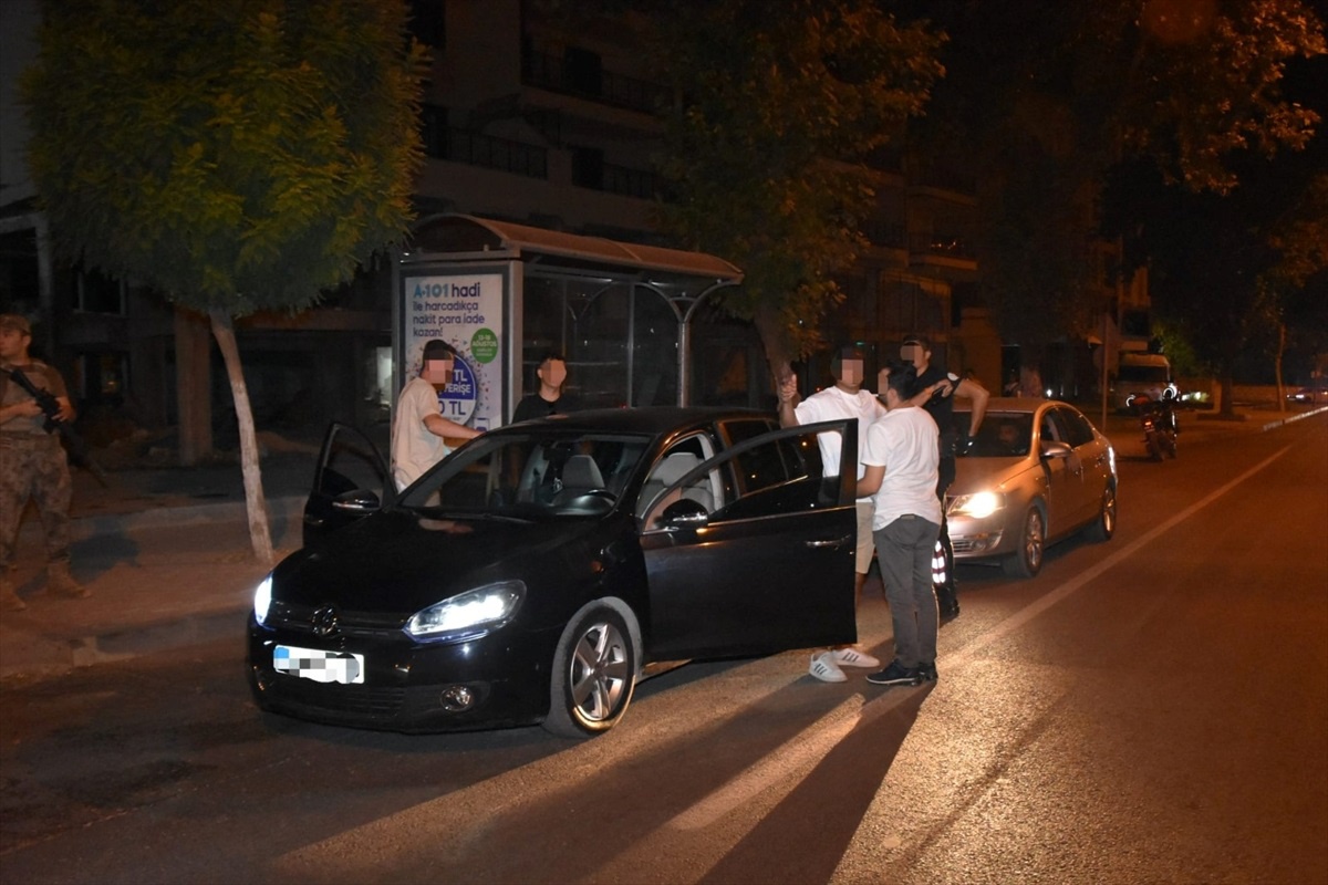 Adıyaman\'da asayiş uygulaması yapıldı