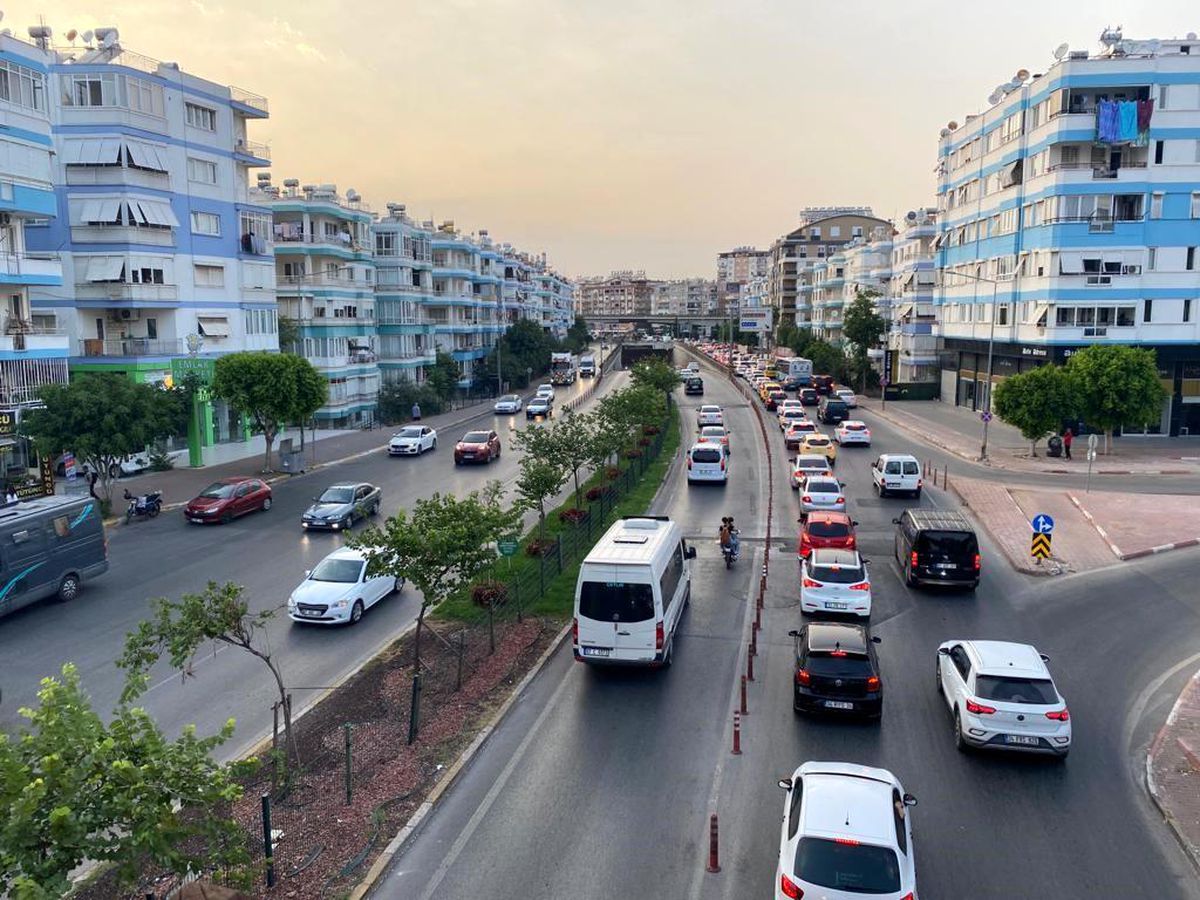 Antalya\'da Motorlu Kara Taşıtları Sayısı Arttı