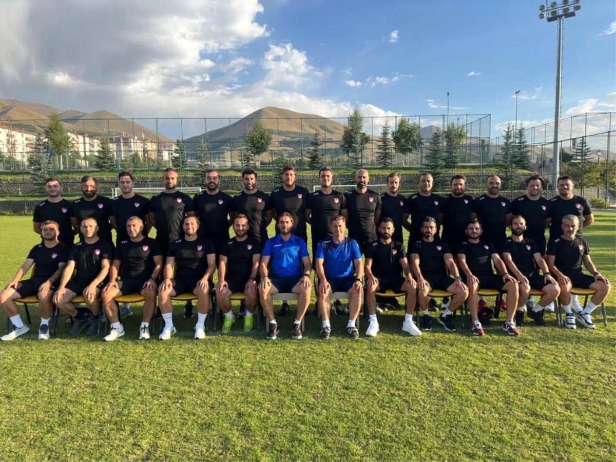 UEFA B Antrenör Eğitim Programı\'nın ikinci aşamaları tamamlandı