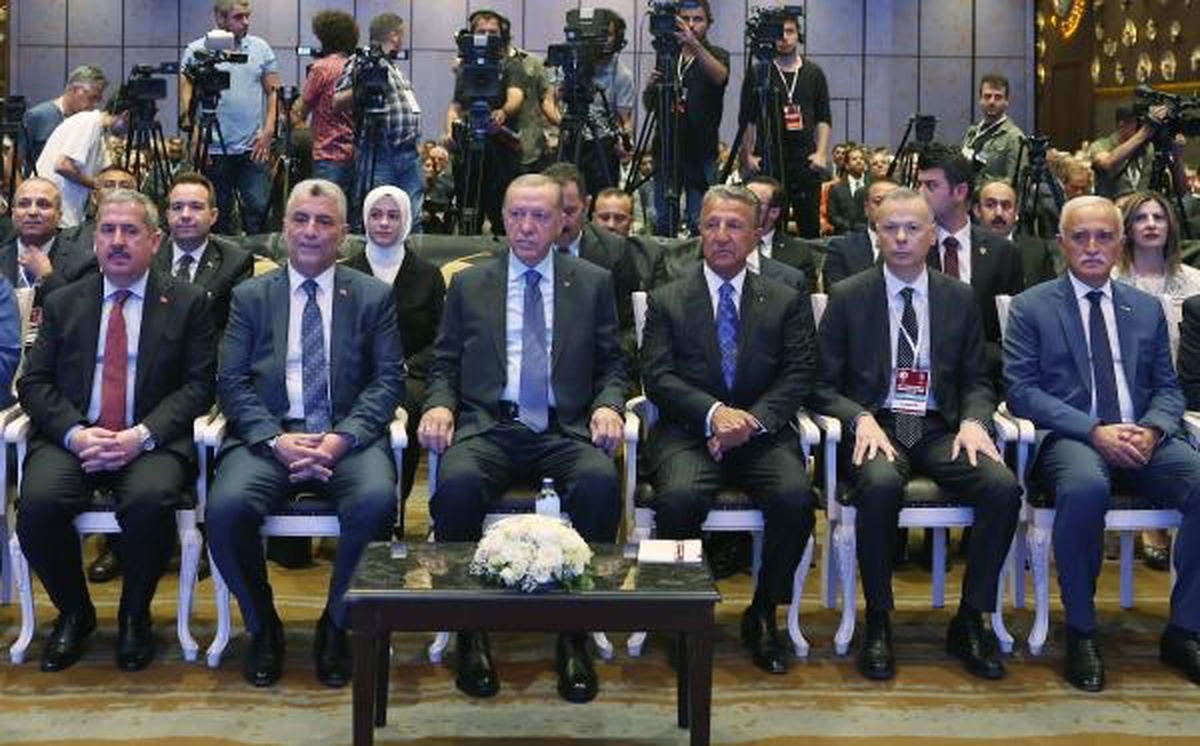 Cumhurbaşkanı Erdoğan, Yurtdışı Müteahhitlik Hizmetleri Başarı Ödülleri Töreni\'nde konuştu: (1)