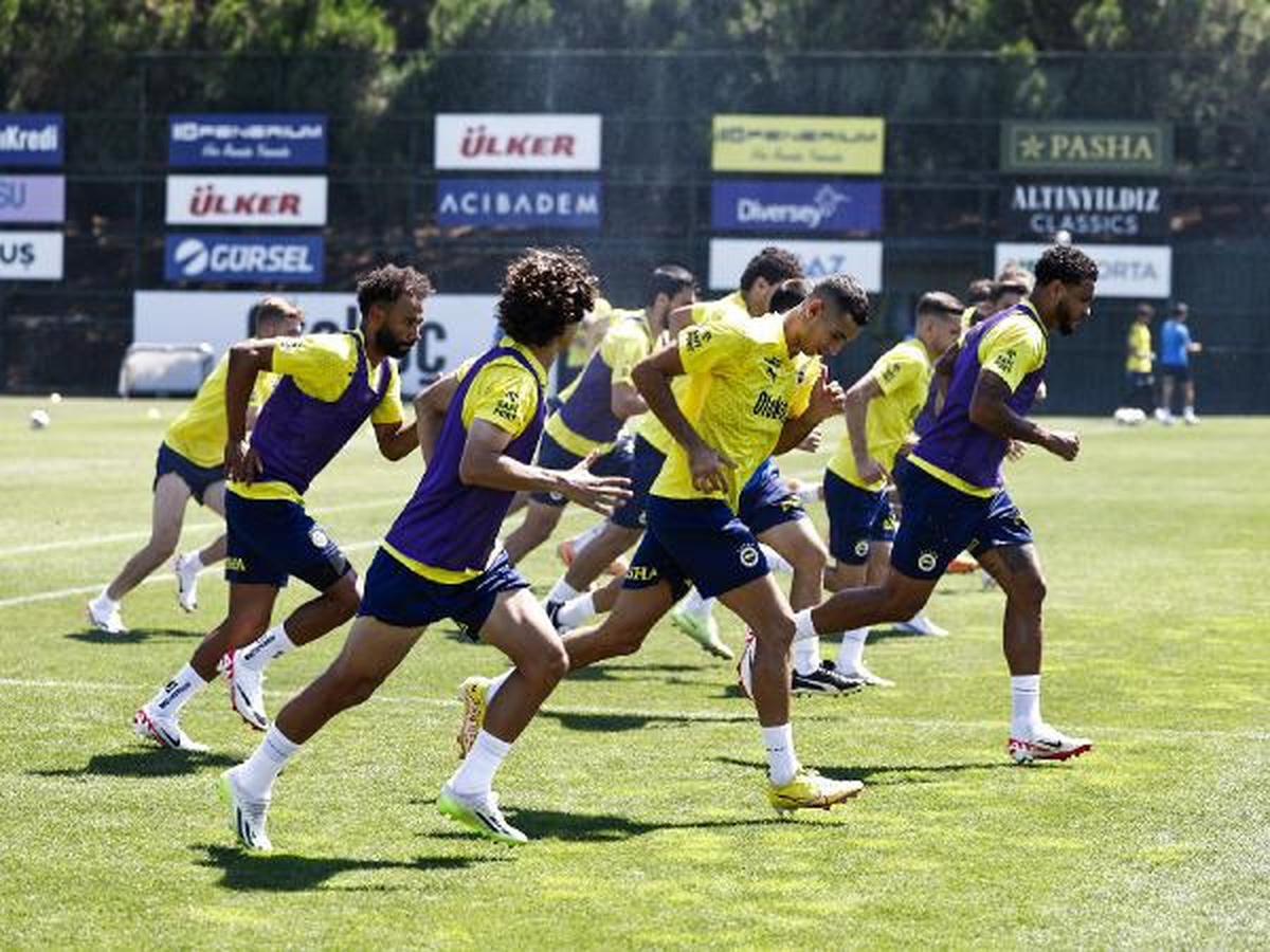 Fenerbahçe, Twente maçı için hazırlıklara başladı