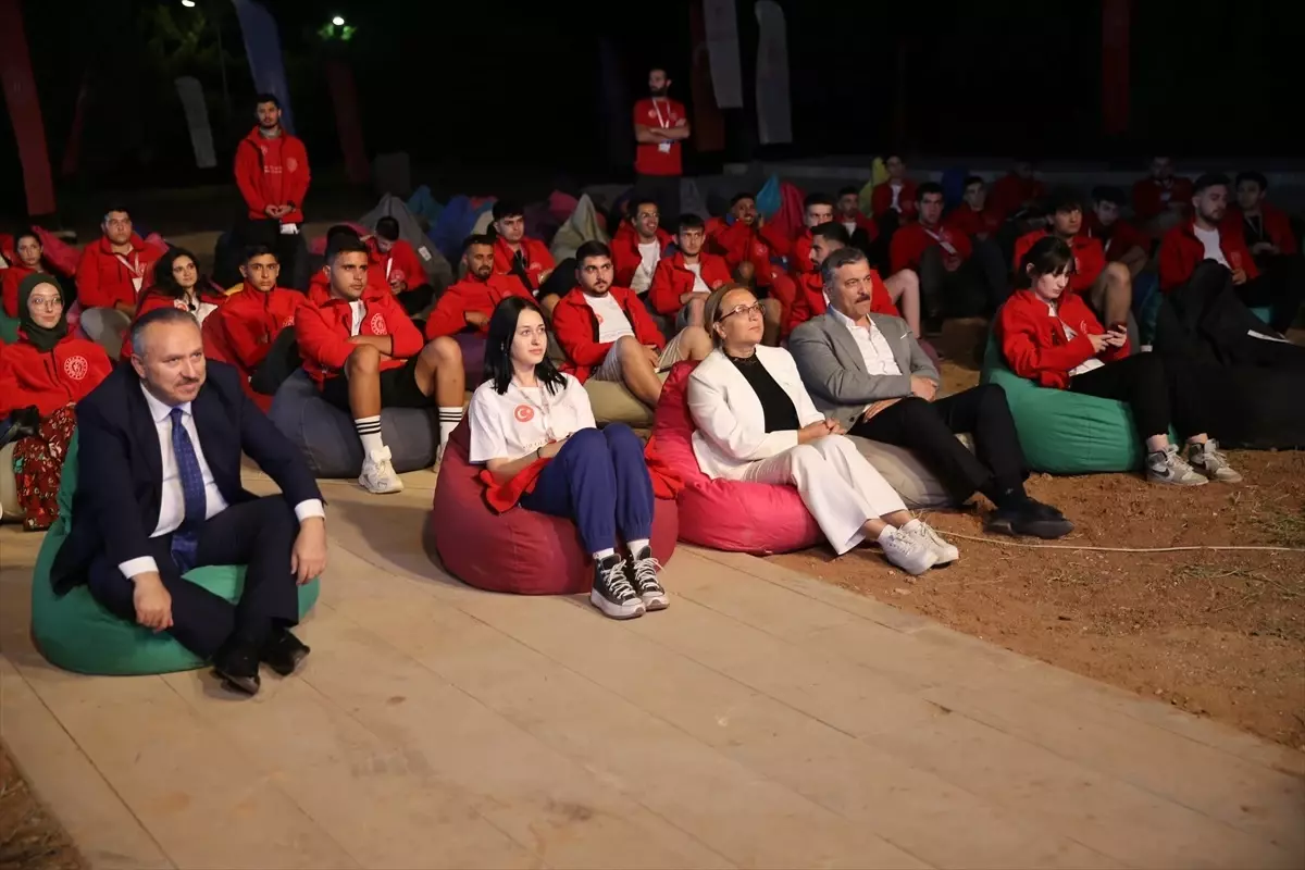 Hacı Bektaş Veli Anma Gençlik Kampı Başladı