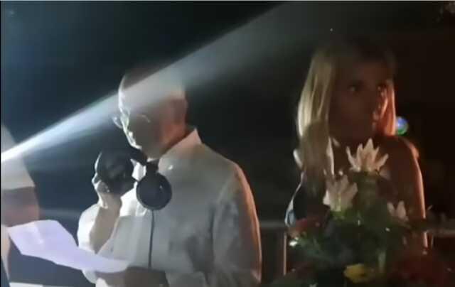 İtalyan milyoner nişan töreninde yaptığı konuşmada nişanlısının kendisini aldattığını açıklayarak İtalyan sosyetesini şoke etti