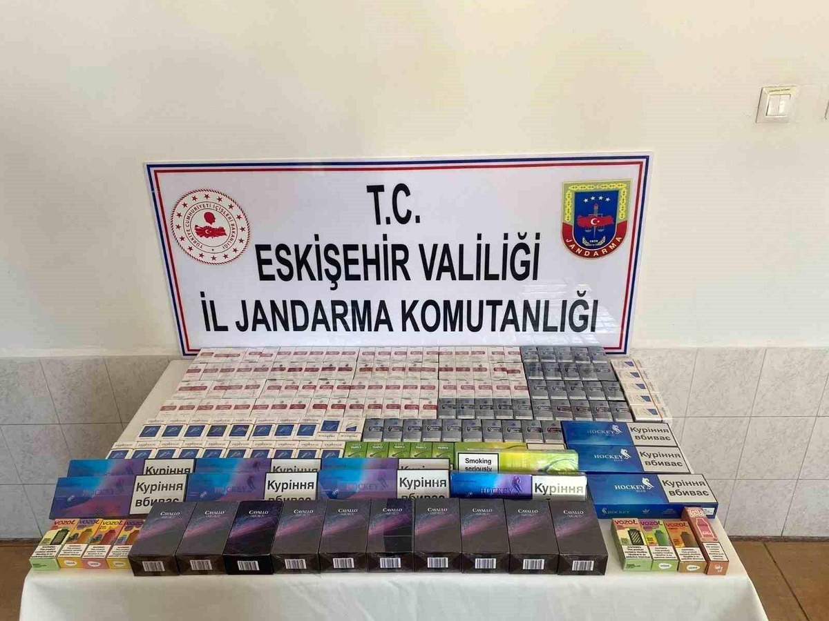 Eskişehir\'de Kaçak Sigara Operasyonu: 500 Paket Sigara Ele Geçirildi