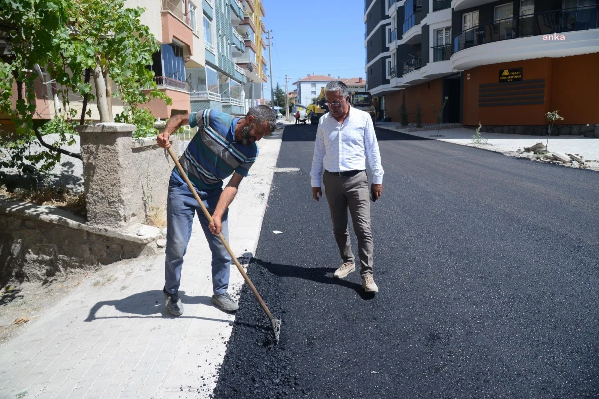 Kırşehir Belediyesi Sıcak Asfalt Çalışmalarını Tamamlıyor
