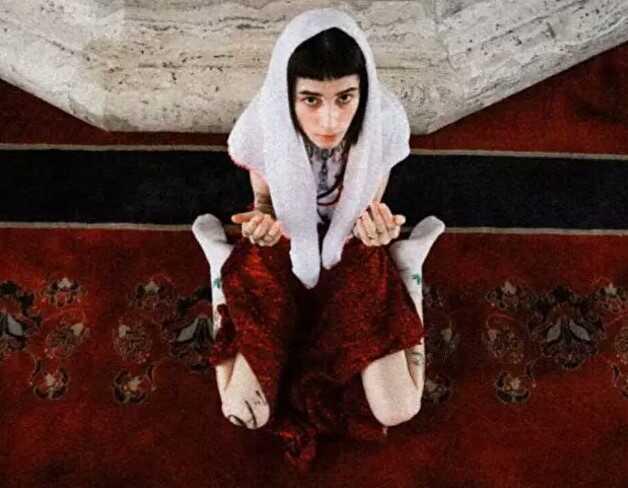 Kocatepe Camii'ndeki uygunsuz fotoğraf çekimiyle ilgili iddianame hazırlandı