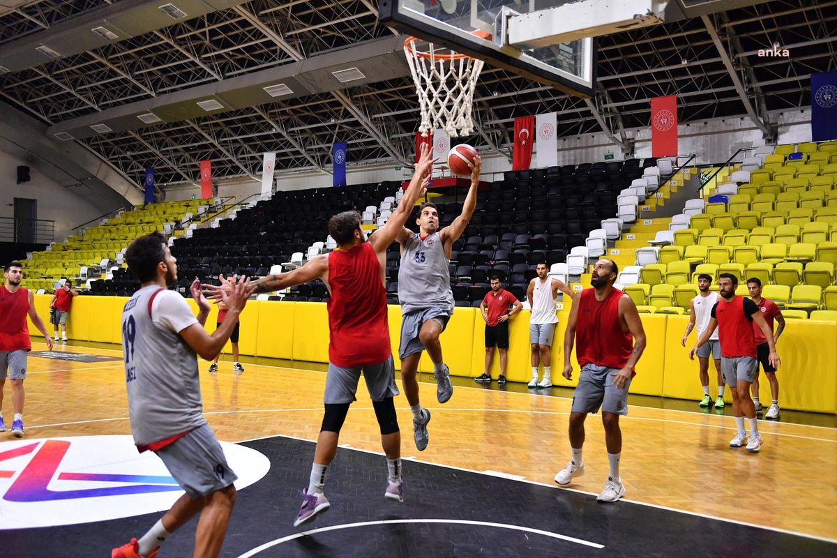 Mersin Büyükşehir Belediyesi Spor Kulübü Erkek Basketbol Takımı Yeni Sezon İçin Hazırlıklarını Sürdürüyor