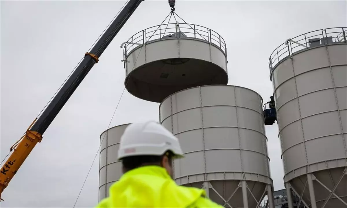 Rusya, Macaristan\'da Paks-2 Nükleer Güç Santrali\'nin inşasına başladı