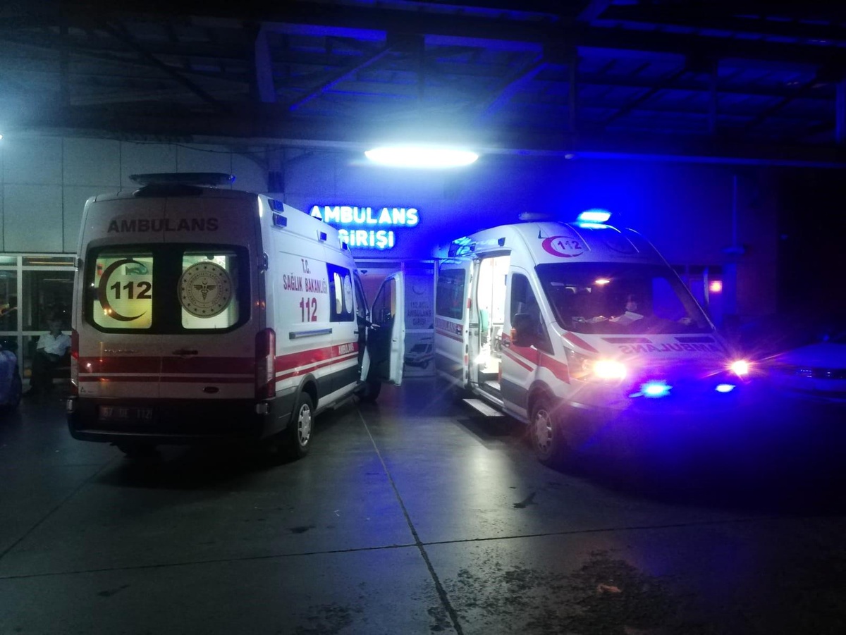 Zonguldak\'ta sevgilisinden ayrılan genç ilaç içerek hastanelik oldu