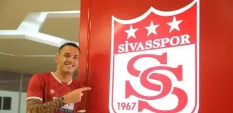 Sivasspor, Rey Manaj ile 3 yıllık sözleşme imzaladı