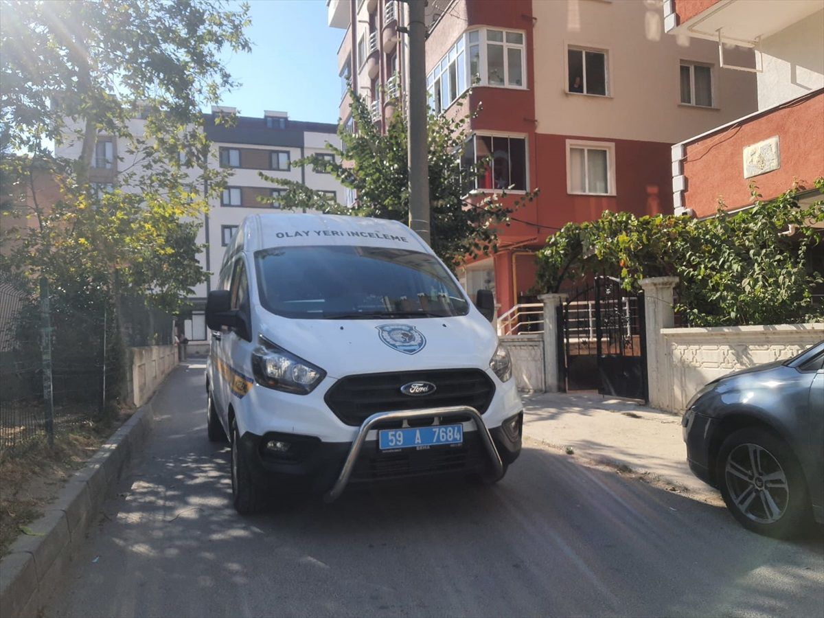Çerkezköy\'de silahla oynayan çocuk ağır yaralandı