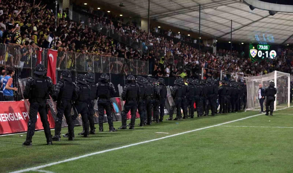 UEFA, Fenerbahçe\'ye Maribor maçı seyirci cezası verdi