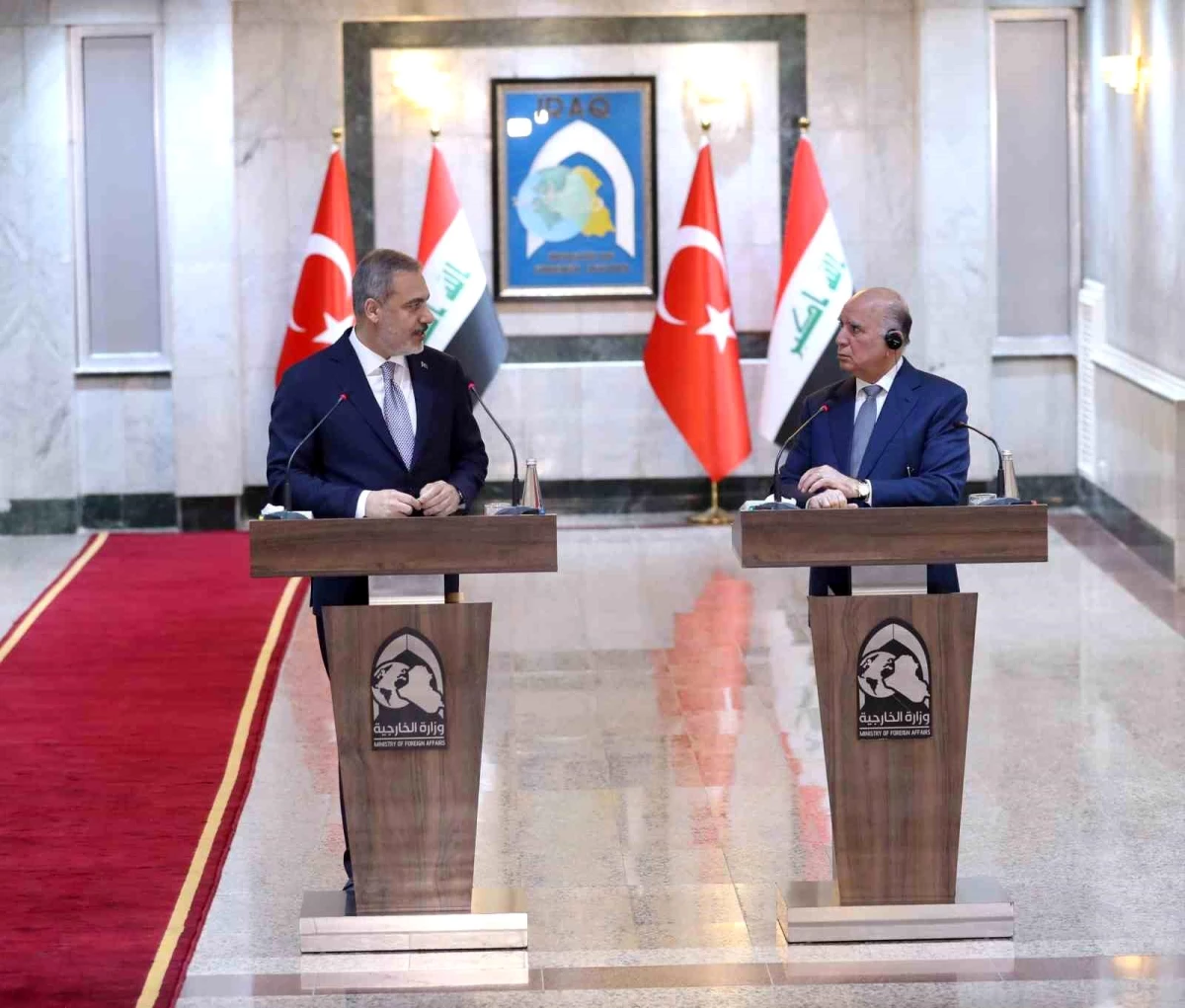 Dışişleri Bakanı Fidan: "(Irak\'ın) Dostluk ve kardeşlik gereği PKK\'yı resmen terör örgütü olarak tanımalarını bekliyoruz"