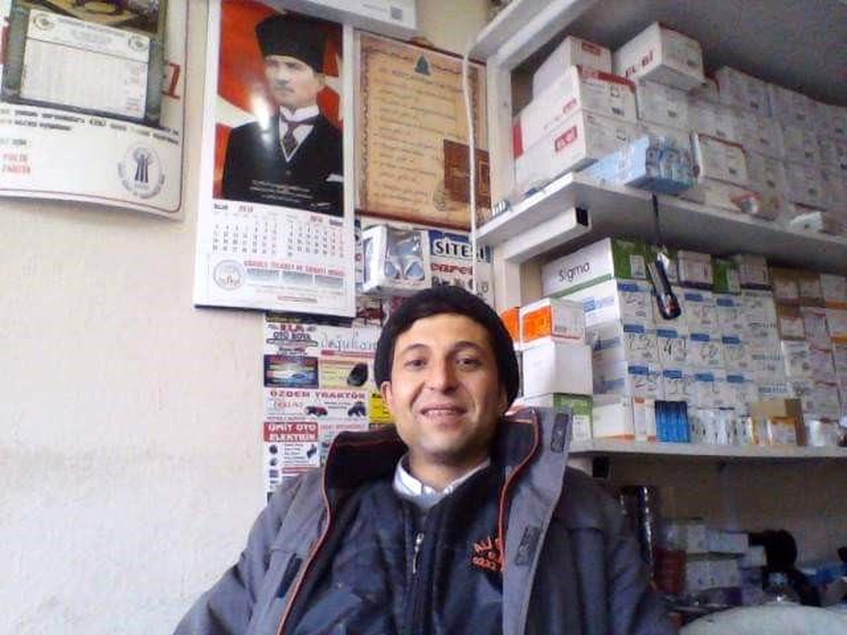 Manisa\'da Elektrikçi Akıma Kapılarak Hayatını Kaybetti