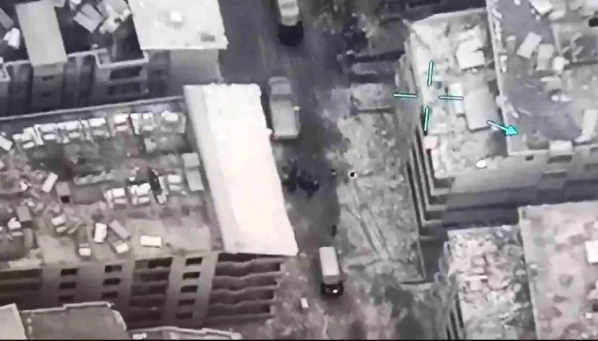 Hatay\'da hasarlı binalardan hırsızlık yapan 5 şahıs gözaltına alındı