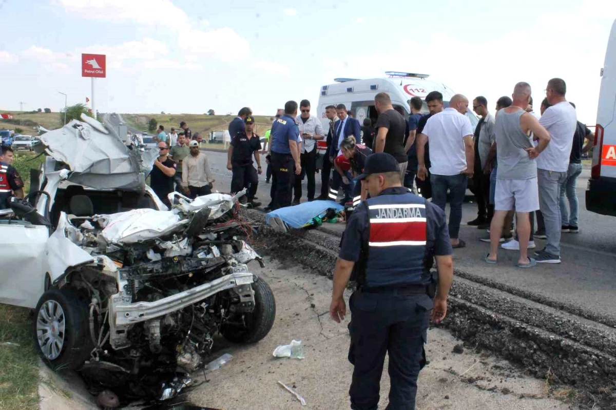 Edirne\'de trafik kazasında hayatını kaybeden polis memuru için tören düzenlendi