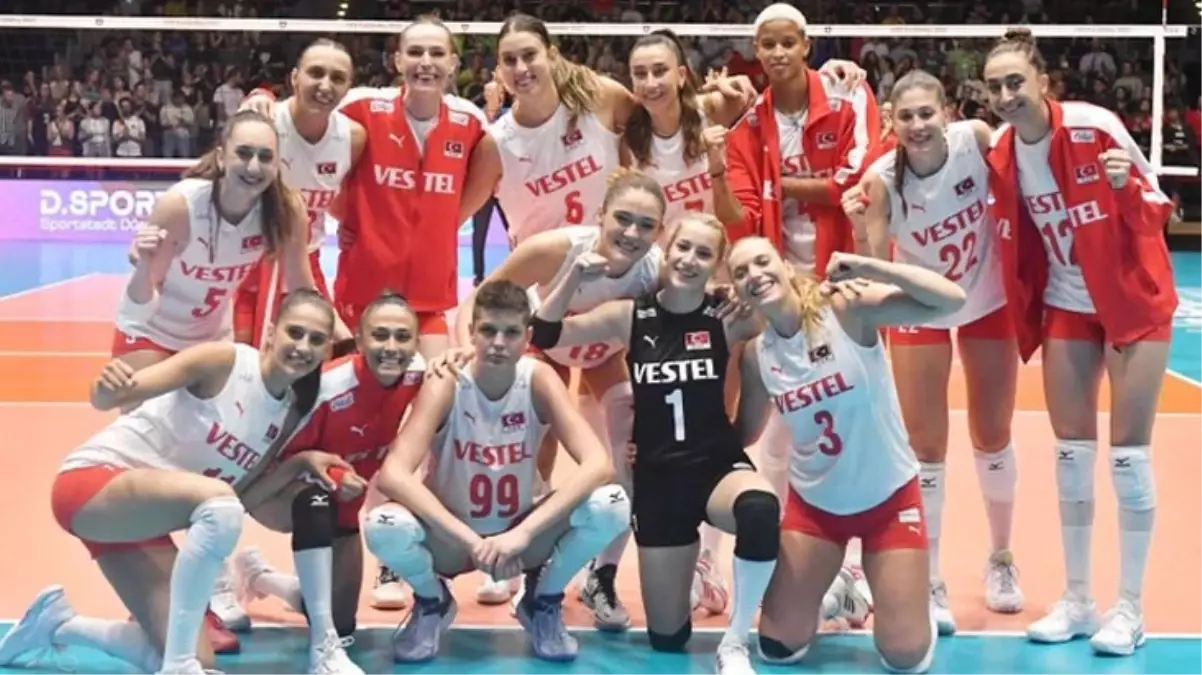 A Milli Kadın Voleybol Takımı Yunanistan\'a set vermedi