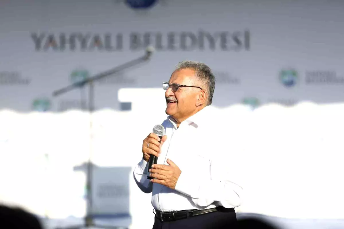 İlçe belediye başkanlarından Başkan Büyükkılıç\'a "yatırım" teşekkürü