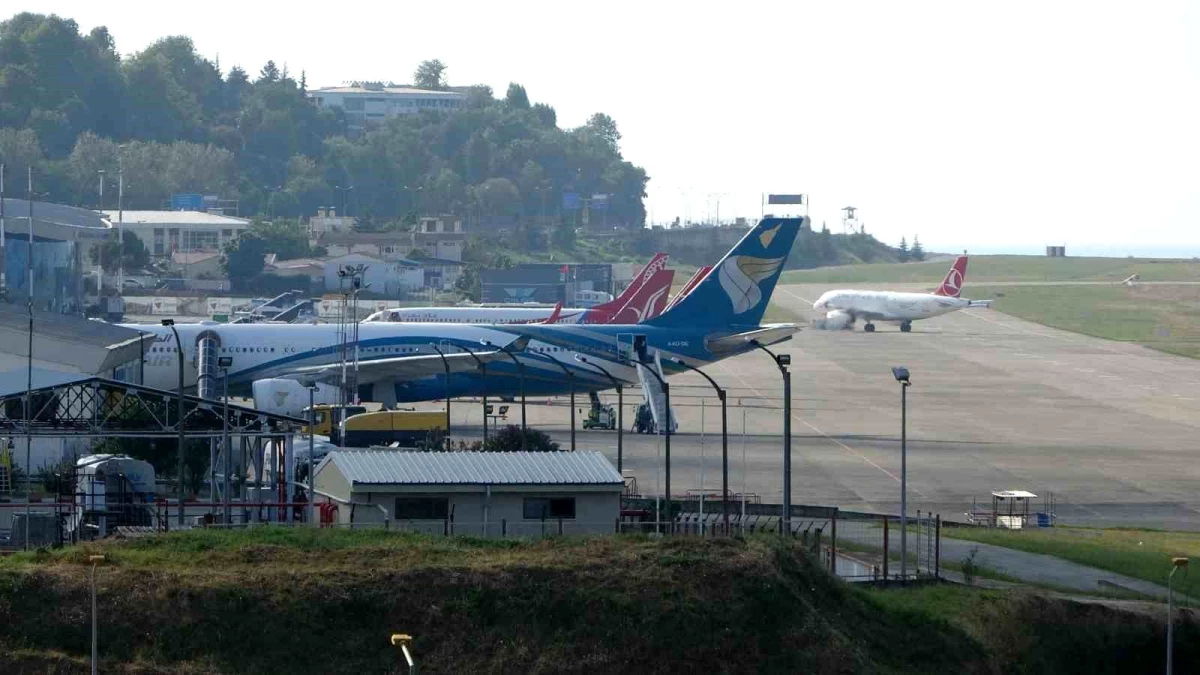 Trabzon Havalimanı\'nda Yabancı Turist Sayısı Yerli Turist Sayısını Geçti