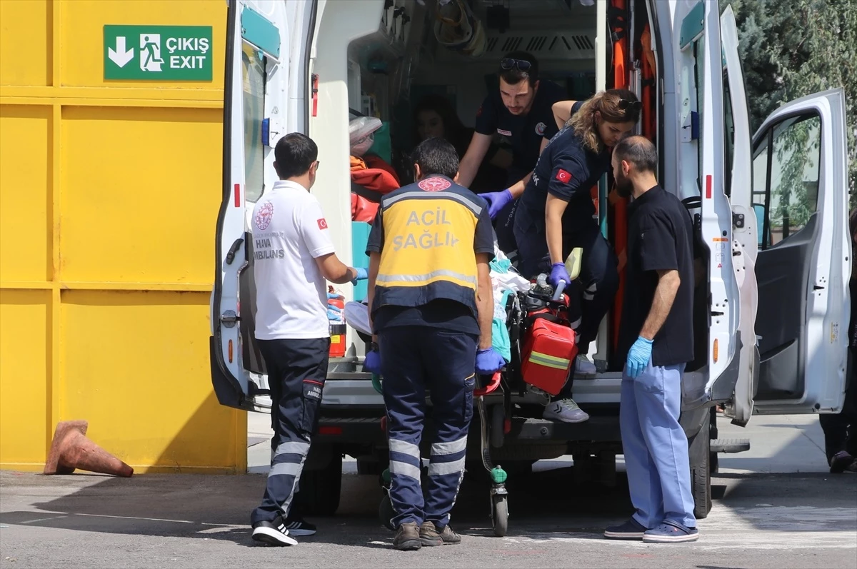 Amasya\'da doğum yapan kadın ambulans helikopterle Samsun\'a sevk edildi