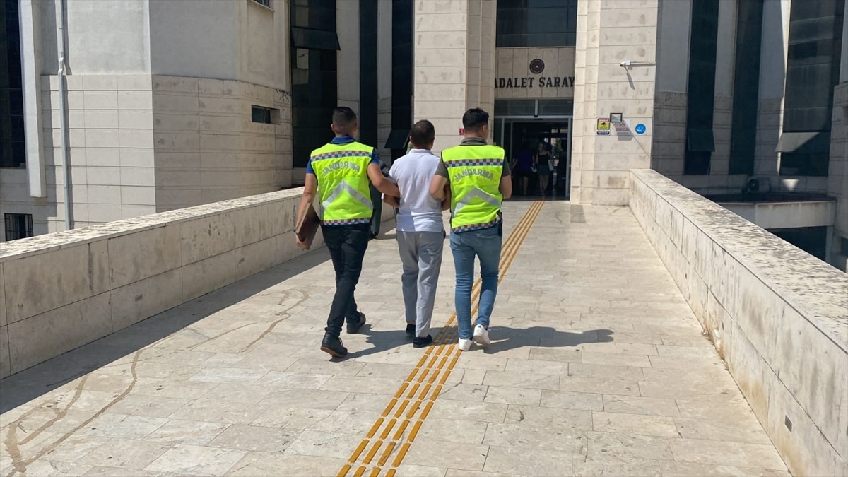 Edremit\'te cinayet suçundan aranan firari hükümlü yakalandı