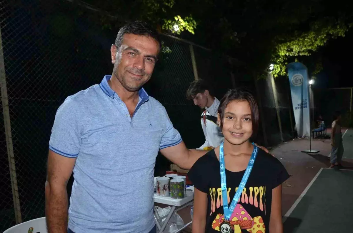 Bozüyük Belediyesi Gençlere Yönelik Spor Turnuvaları Düzenliyor