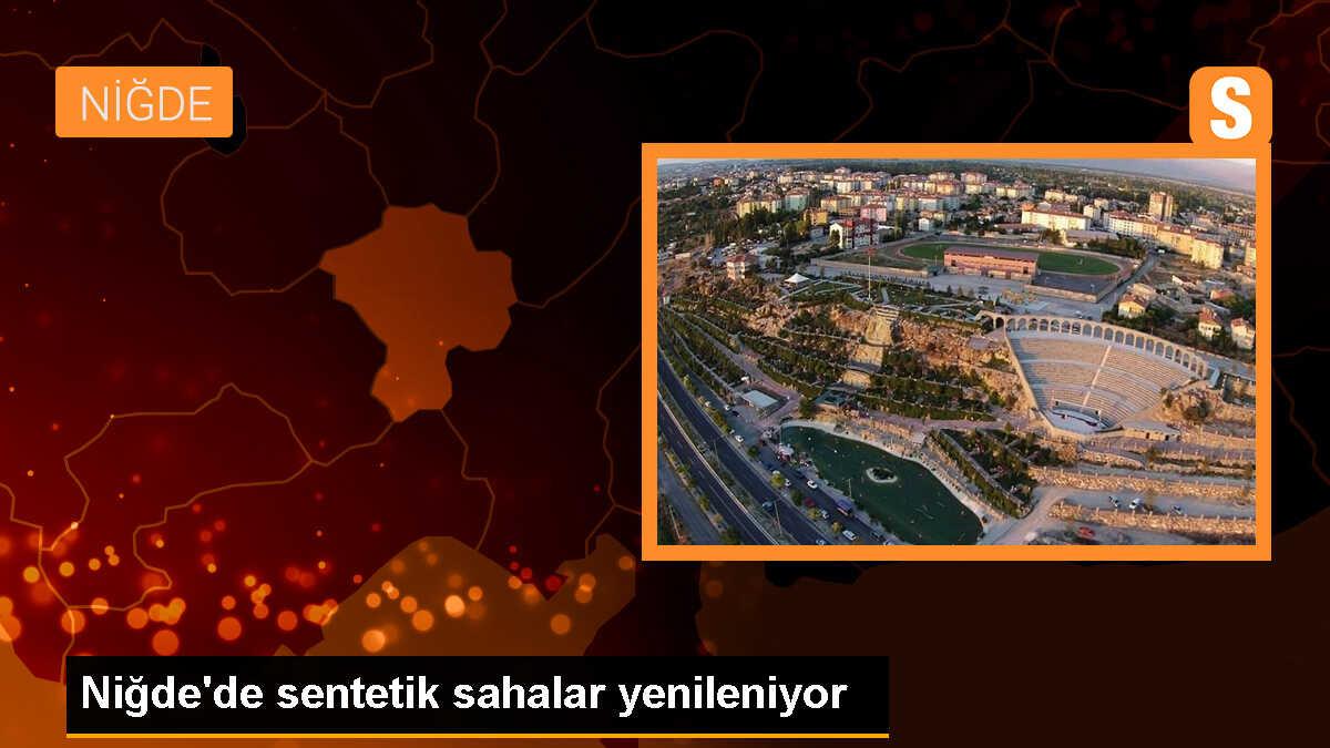 Niğde Belediyesi 15 Parkta Sentetik Sahaları Yeniliyor