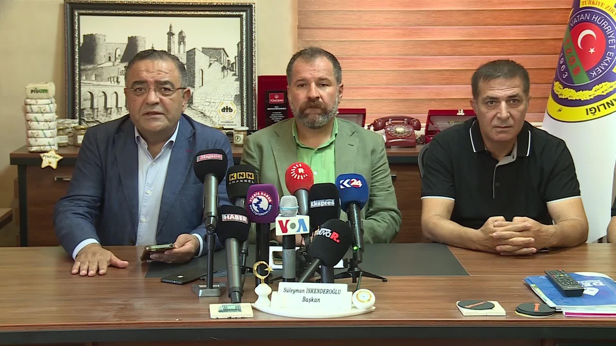 Sezgin Tanrıkulu\'ndan Mısır Alım Fiyatına Tepki: "Çiftçilerle Dalga Geçiyorlar"