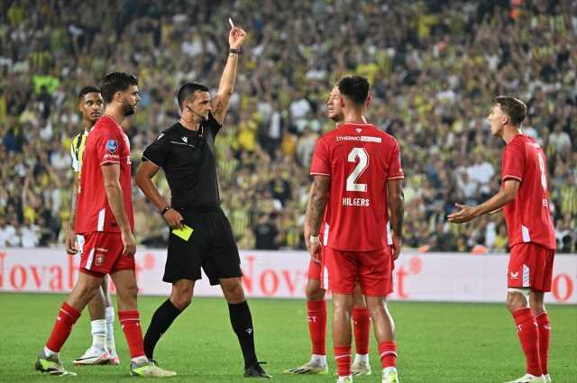 Son Dakika: Konferans Ligi'nde tur kapısını ardına kadar araladık! Fenerbahçe, Twente'yi 5-1 mağlup etti