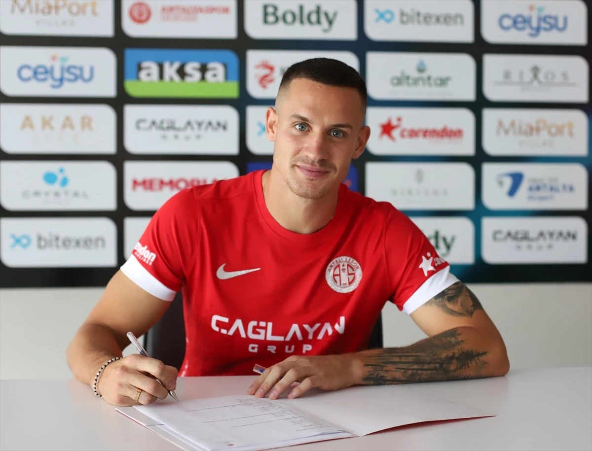 Bitexen Antalyaspor, Dario Saric ile 1 yıllık kiralık sözleşme imzaladı