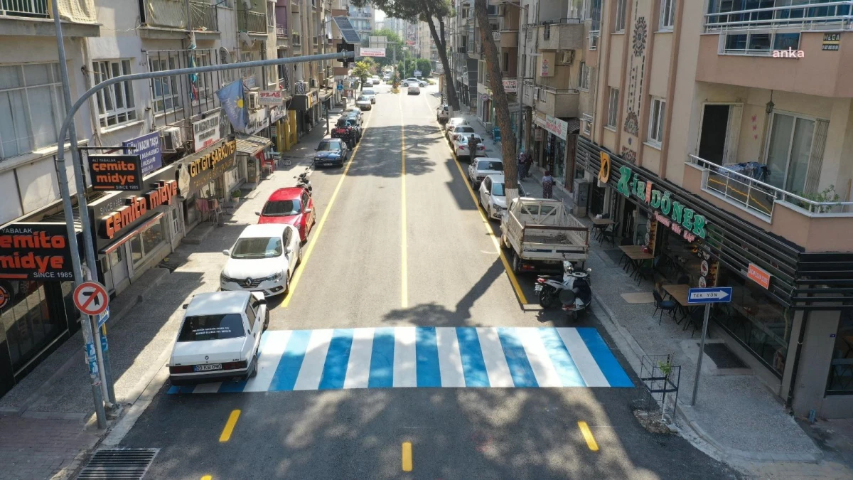 Aydın Büyükşehir Belediyesi, İncirliova ilçesindeki caddeyi yenileyerek hizmete sundu