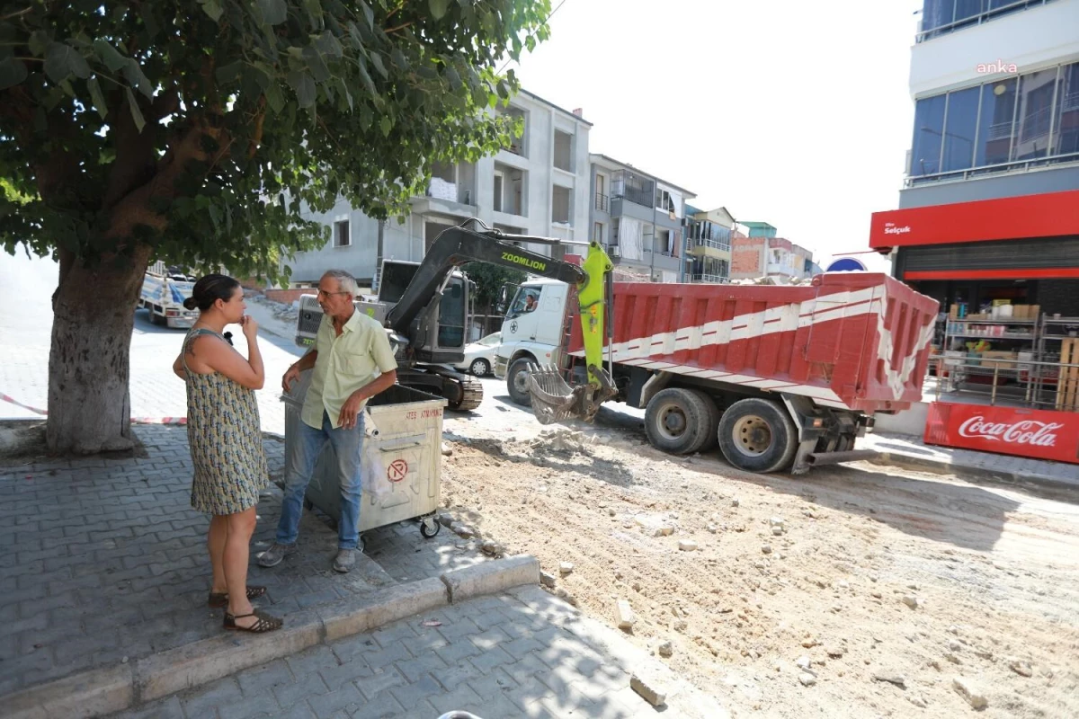 Efes Selçuk Belediyesi Yol ve Park Çalışmalarını Tamamlıyor