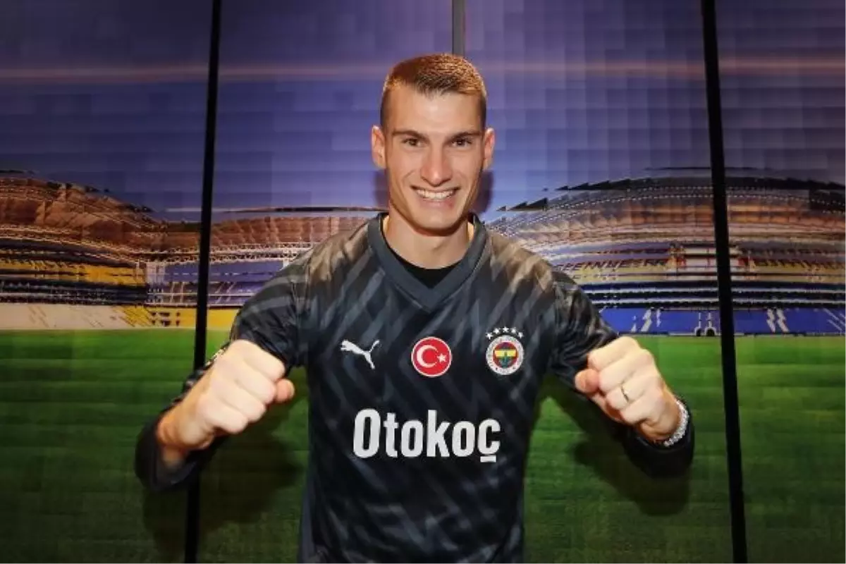 Fenerbahçe, Hırvat kaleci Livakovic\'i transfer etti