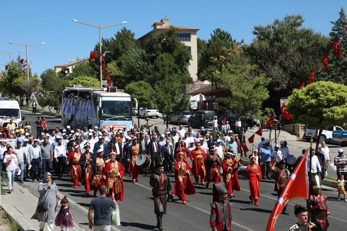 Darende\'de Geleneksel Zengibar Karakucak Güreş ve Kültür Festivali Başladı