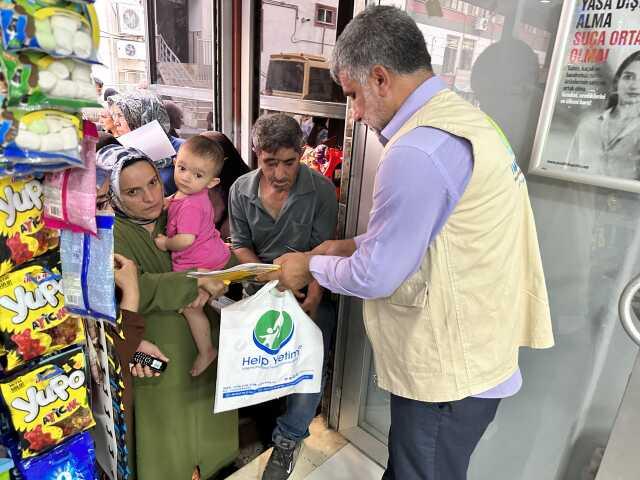Help Yetim İnsani Yardım Organizasyonu, Siirt'te 200 Aileye Yardım Elini Uzattı Help Yetim İnsani Yardım Organizasyonu, Siirt'te 200 Aileye Yardım Elini Uzattı