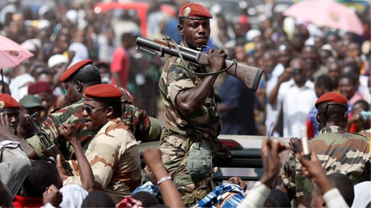 Nijer, Fransa\'nın Büyükelçisini ülkeden 48 saat içinde çıkarmasını istedi