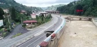 Rize'de Şiddetli Yağış Sonrası Sel ve Heyelanlar Meydana Geldi