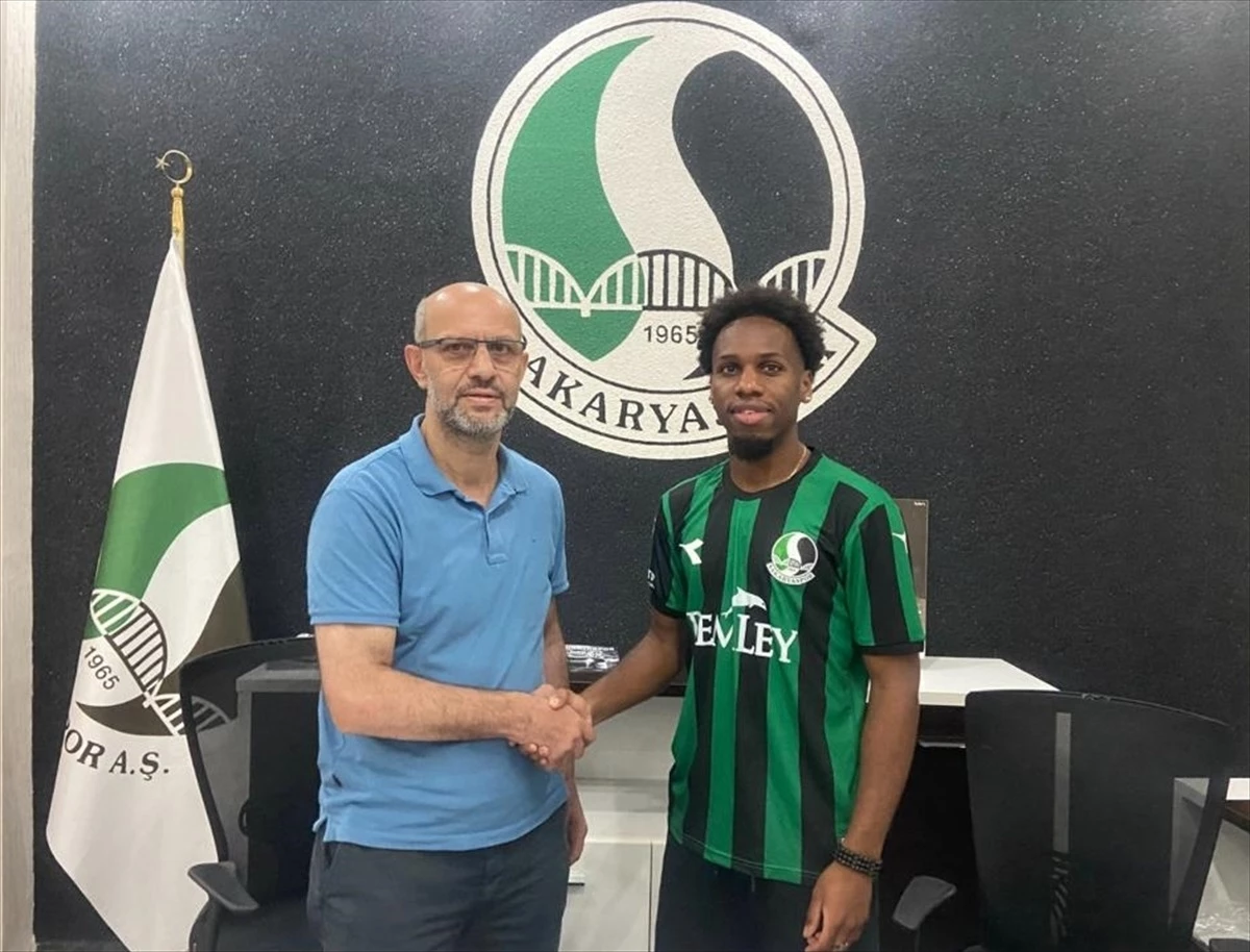 Sakaryaspor, Nsana Simon\'u transfer etti