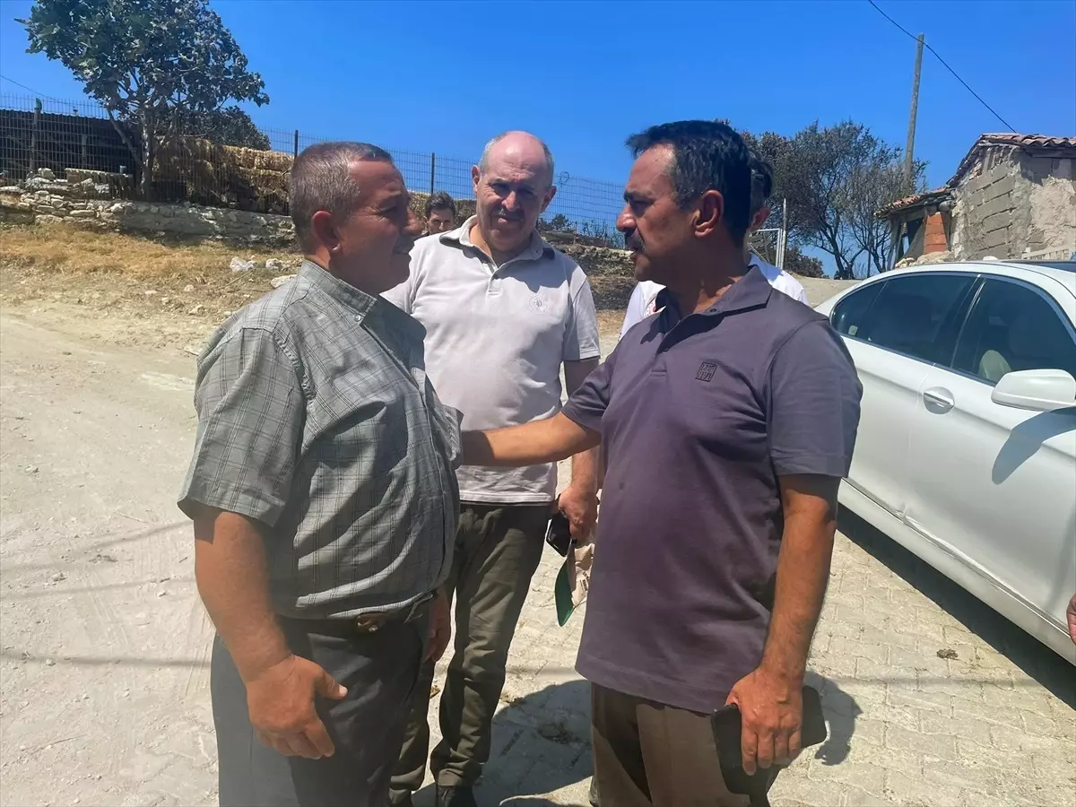 Çanakkale Valisi İlhami Aktaş: Yangından etkilenen ailelere yardım yapacağız