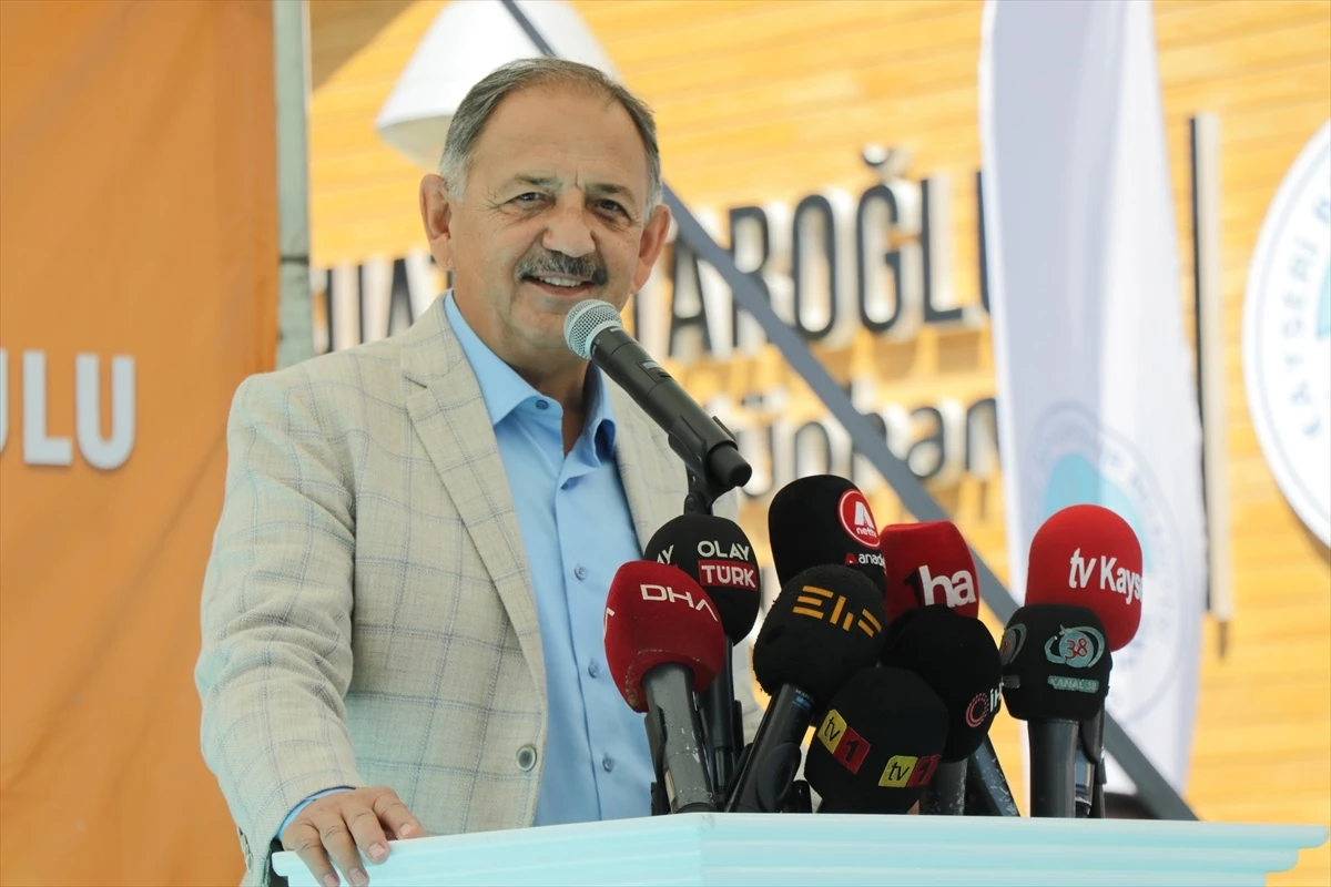 Çevre, Şehircilik ve İklim Değişikliği Bakanı Özhaseki, Kayseri\'de konuştu Açıklaması